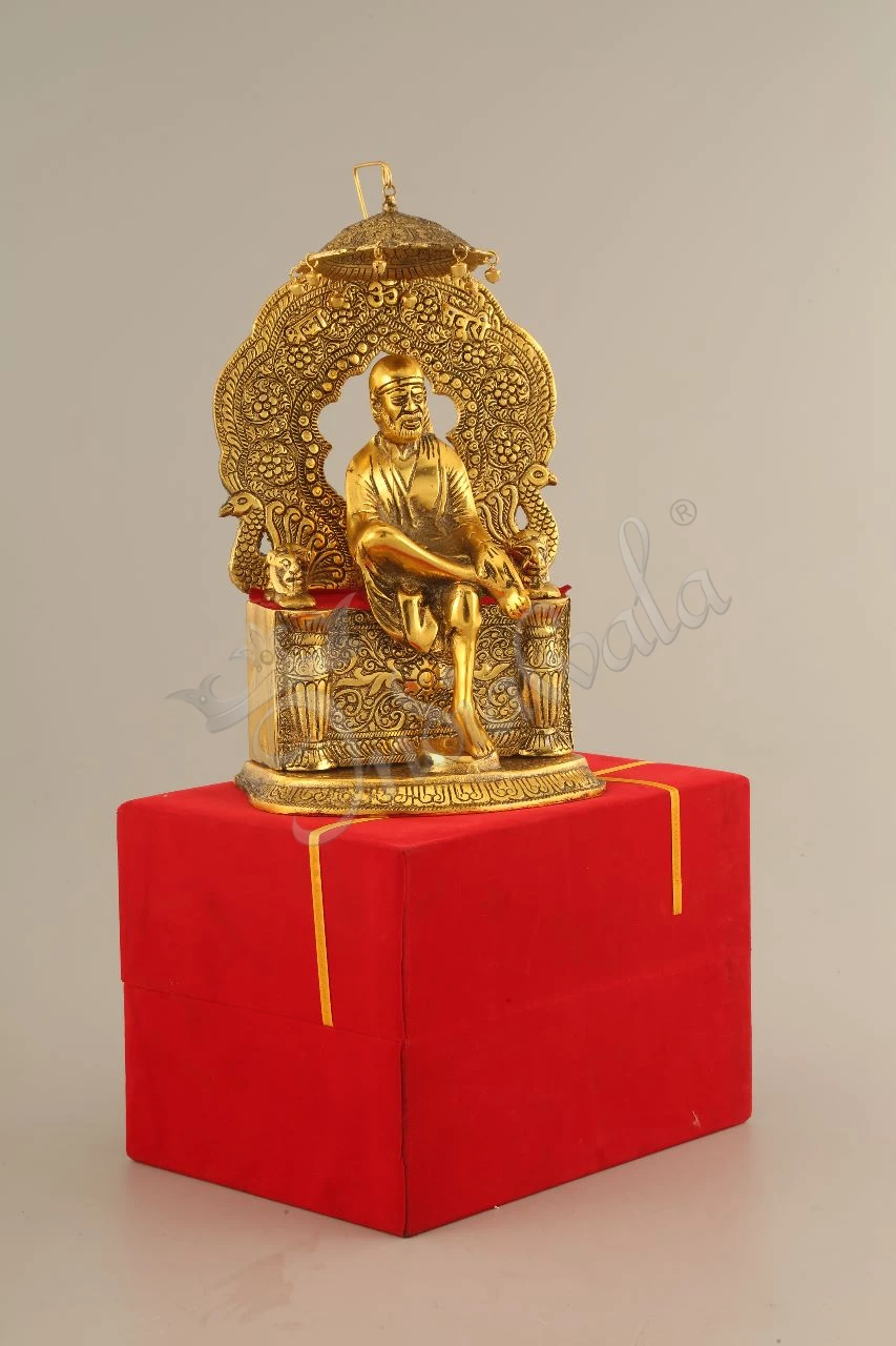 INW-15237 Gold Plated Sai Baba Aluminium Idol Velvet Box for premium spiritual gifting