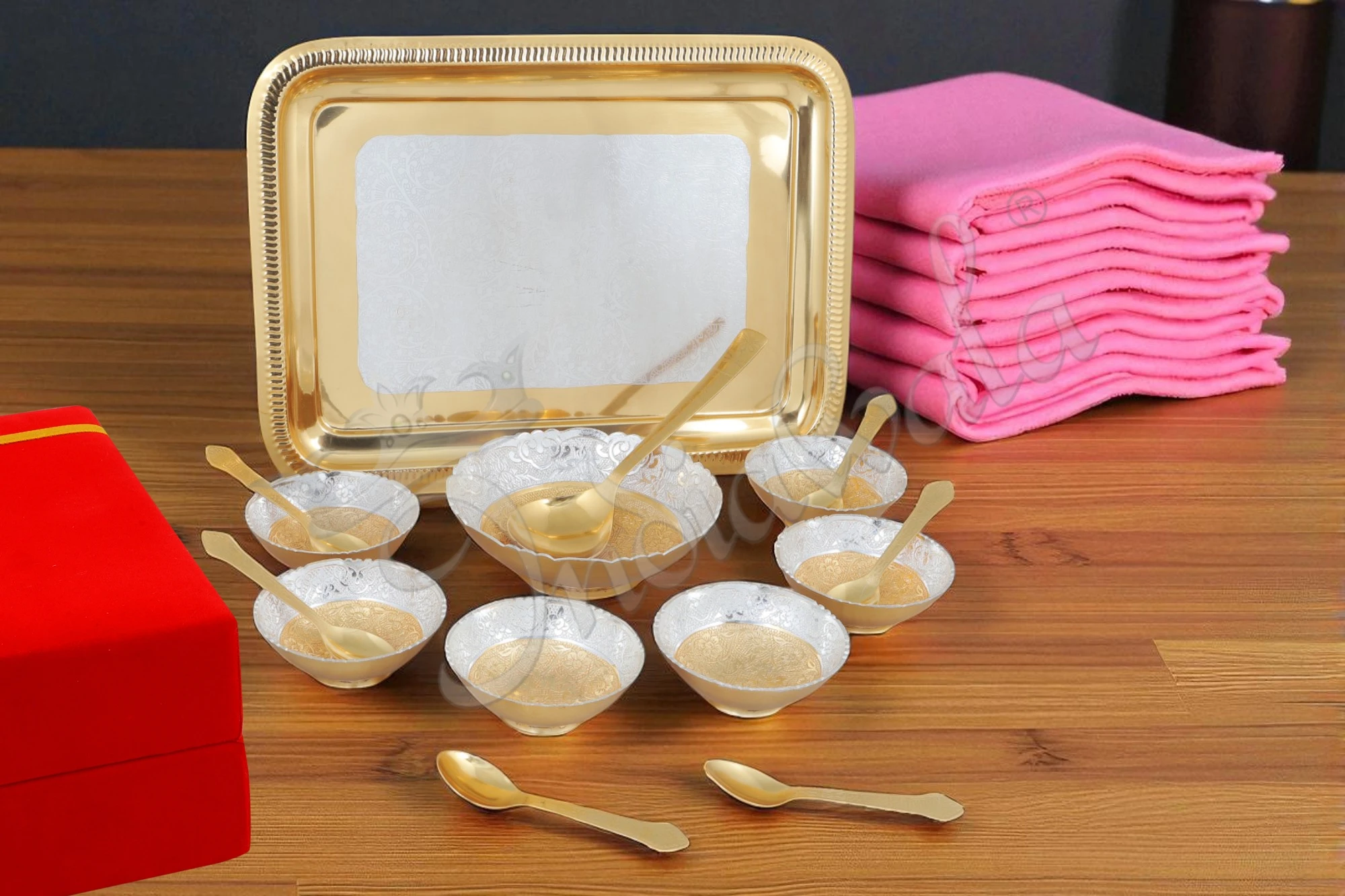 INW-9211 Dual tone aluminium bowl set with velvet box featuring gold and silver finish bowls on a steel tray.