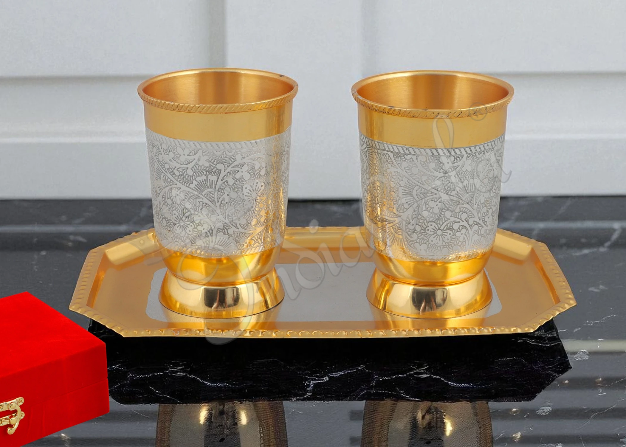 INW-9251-G Elegant steel dual tone glass tray set in a premium velvet box