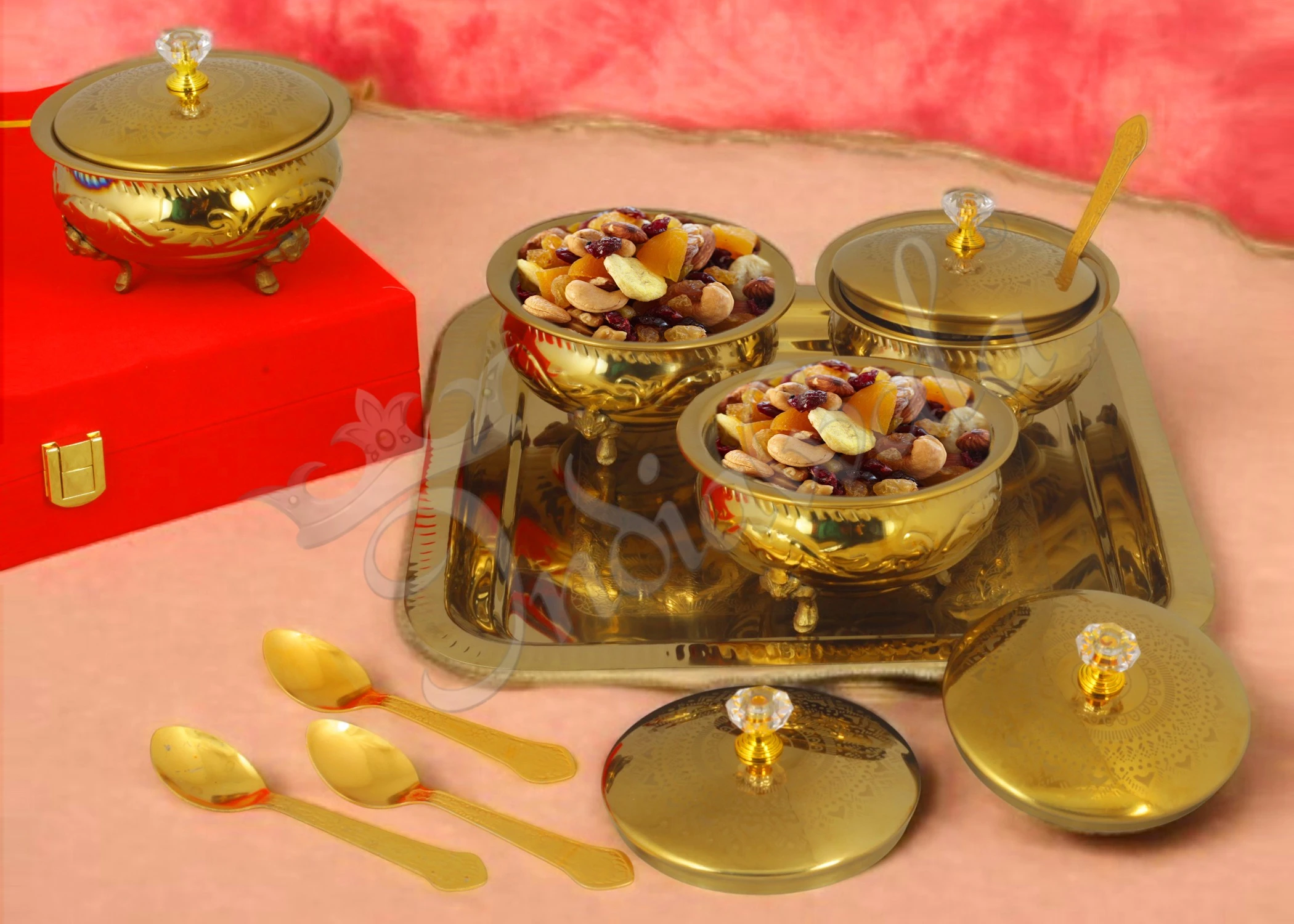 INW-9321 Elegant PVD coated steel bowl set of 4 with tray in a velvet box