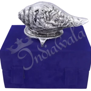 A beautifully crafted 7.5 inch silver plated aluminium gifting shankh in a velvet box.