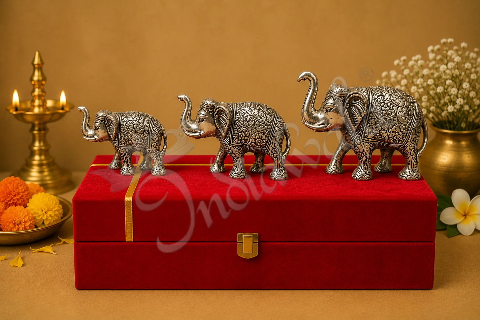 INW-15168 Silver Plated Aluminium Elephant Set of 3 in a luxury velvet box