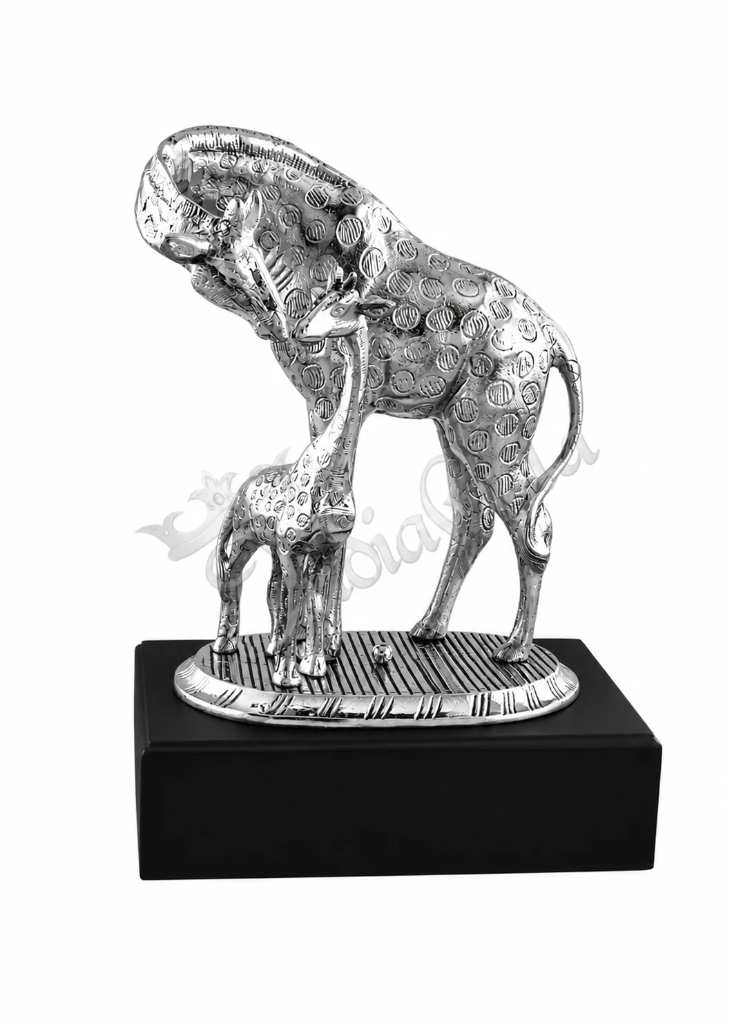 INW-15349-1 Elegant Silver Plated Aluminium Giraffe Statue for home decor and corporate gifting