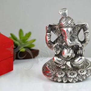 Silver Plated Aluminium Pagdi Ganesh Gifting Idol in a luxurious blue velvet box