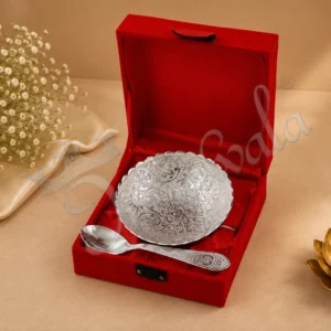 3.5 Inch Silver Plated Bowl with Steel Plate in a premium velvet box