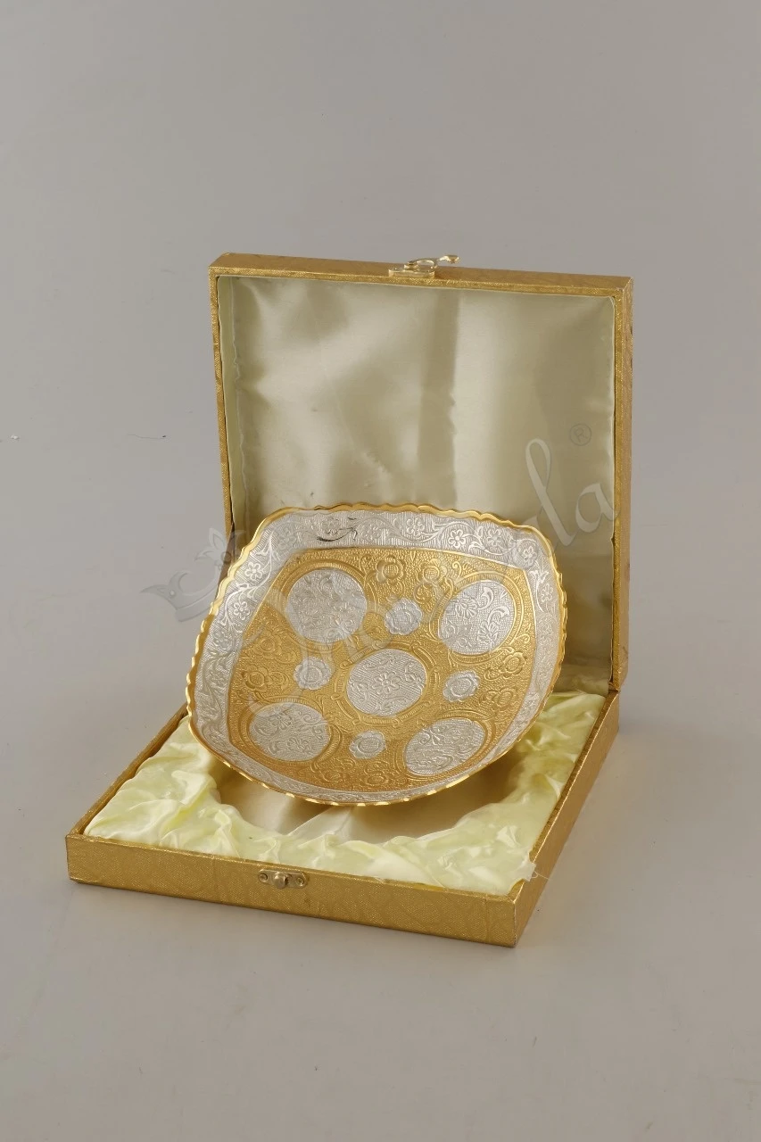 9 Inch Dual Tone Brass Dry Fruit Bowl Set in a premium velvet box