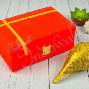 A beautifully crafted 5 inch brass gold plated gifting shankh, presented in a velvet box.