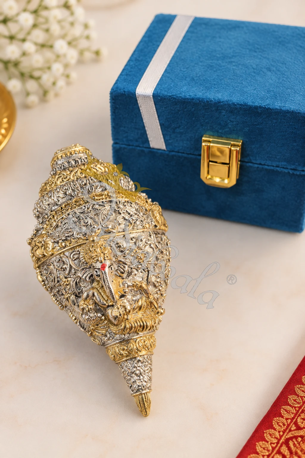 INW-9471 A beautifully crafted 5 Inch German Silver Ganesh Shankh in a velvet box.