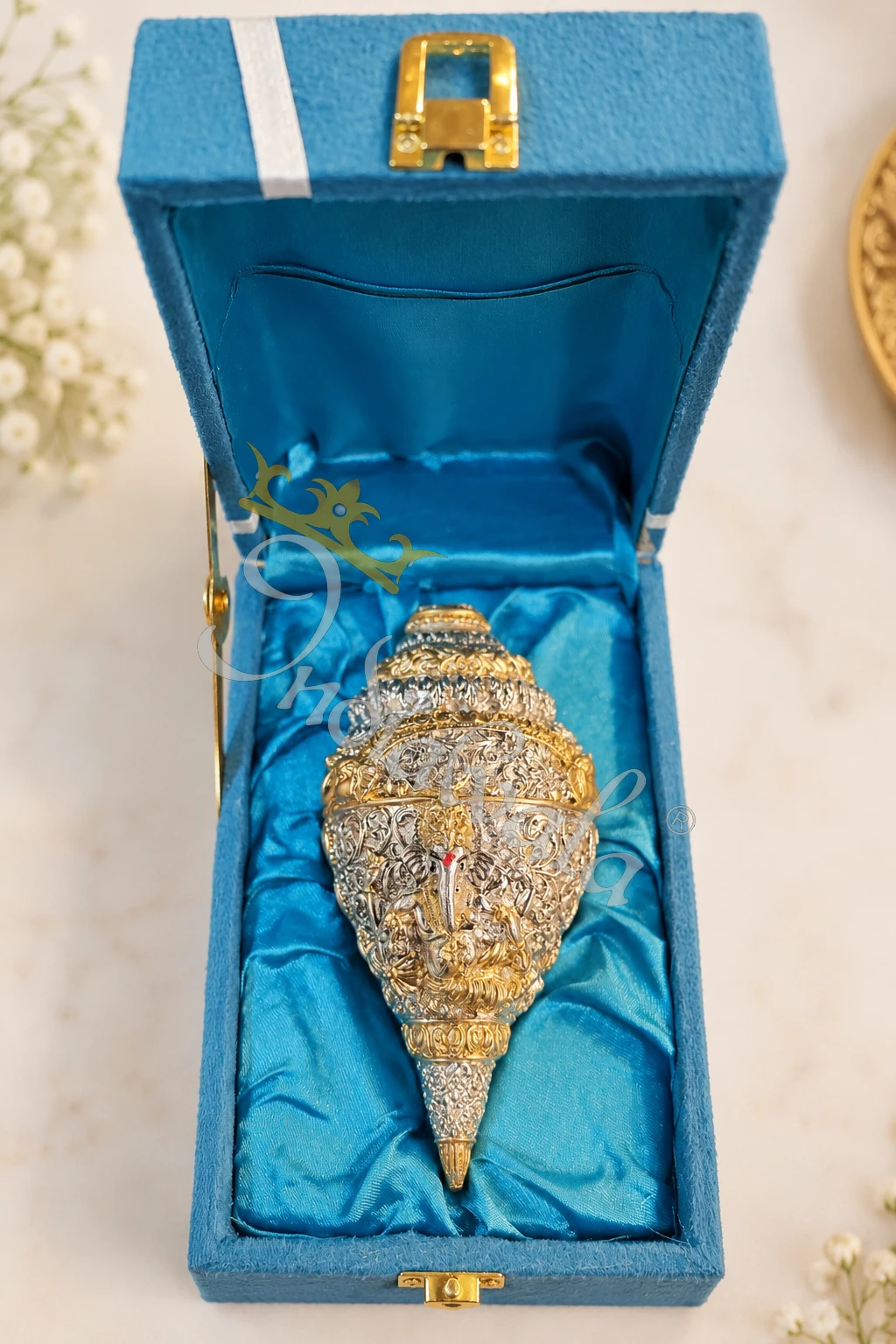 INW-9471_1 A beautifully crafted 5 Inch German Silver Ganesh Shankh in a velvet box.