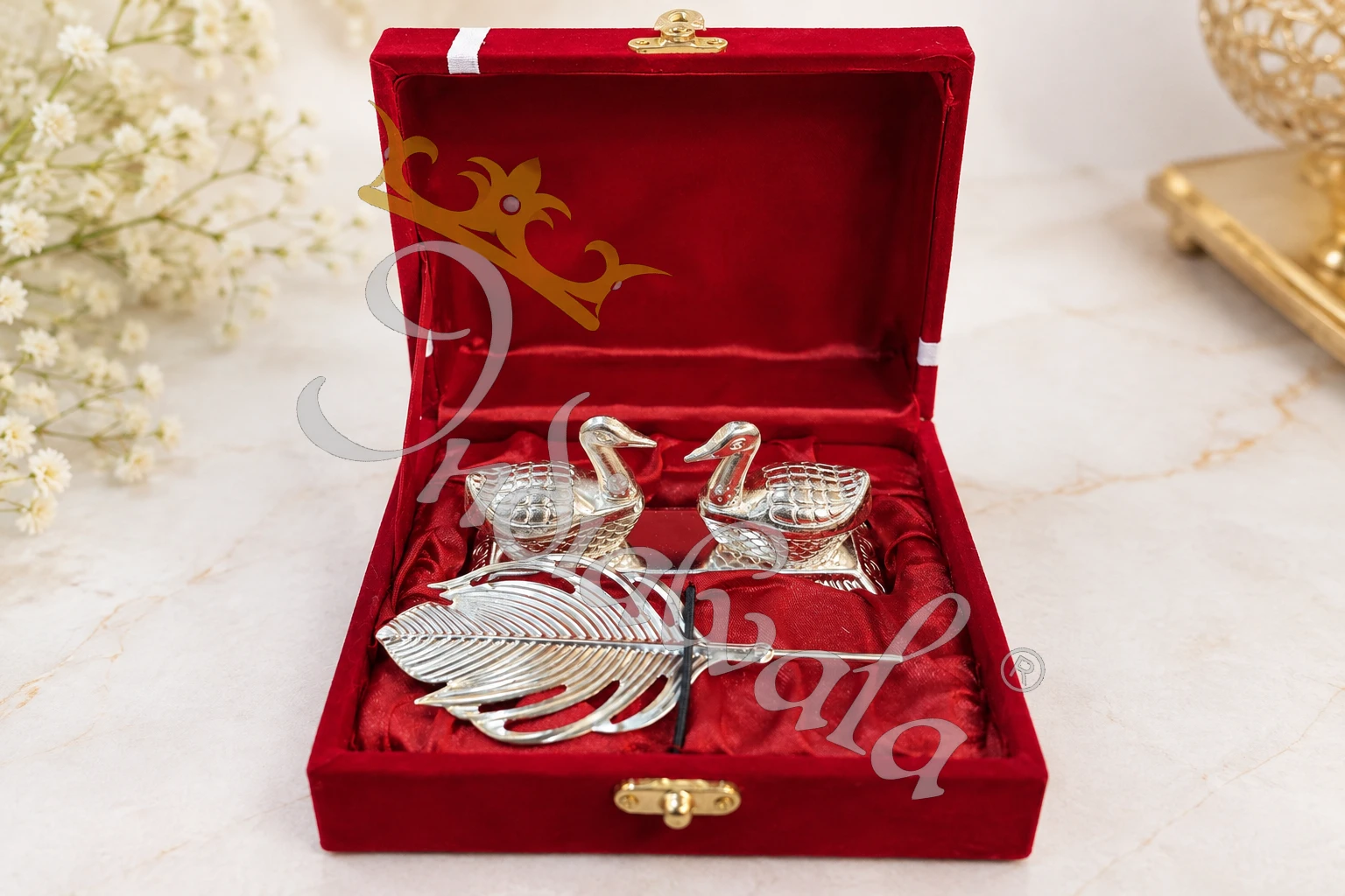 INW-9489_1 German Silver Swan Morpankh Kumkum Holder in a premium velvet box